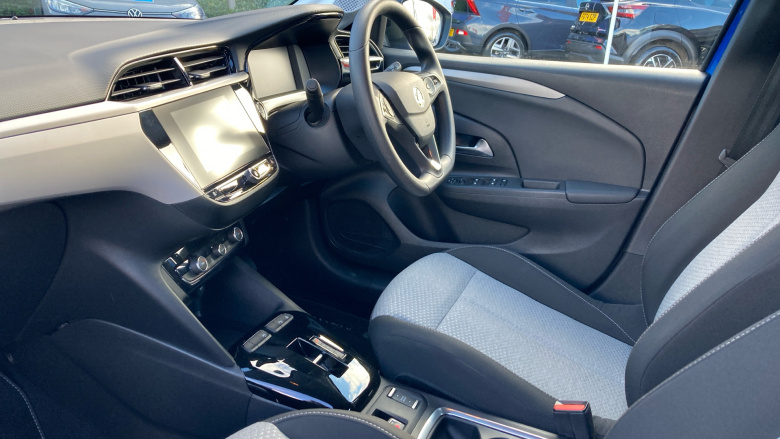 Vauxhall Corsa 100kW Design 50kWh 5dr Auto Electric Hatchback